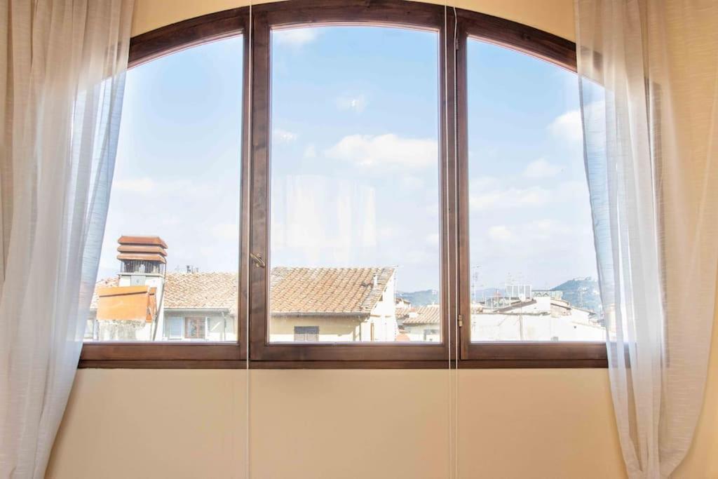 Verdi With Terrace Apartment *