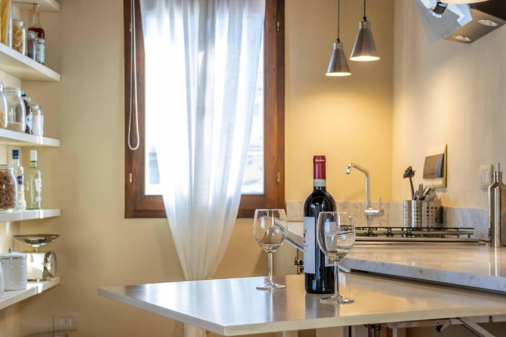 Verdi With Terrace Apartment *